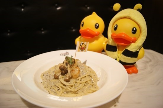 B Duck Cafe Thailand เปิดตัวที่ Centerpoint of Siam Square พรุ่งนี้