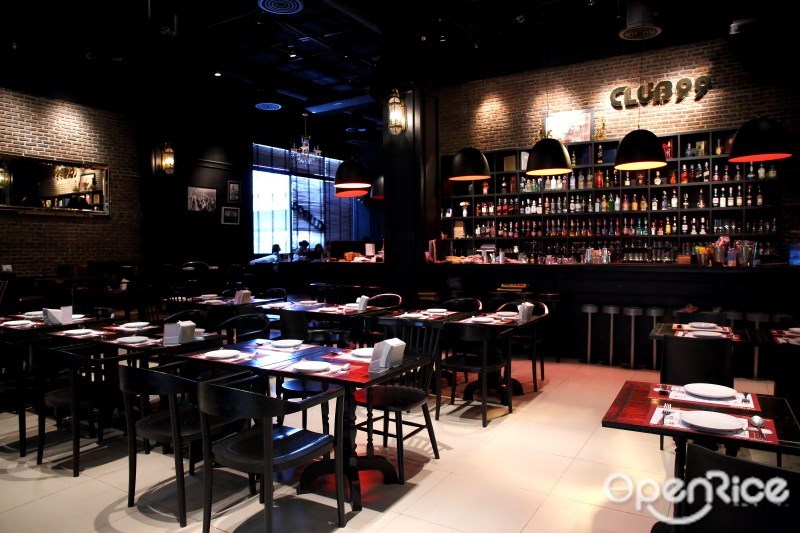 ร้านอาหารและเครื่องดื่ม CLUB99 Wine bar & Restaurant เดอะ ไนน์ พระราม 9 (The Nine)