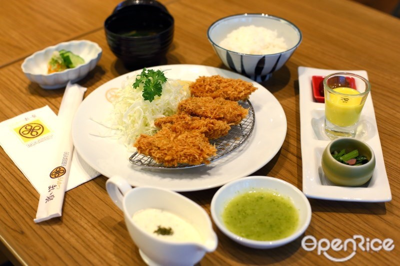 2 เมนูใหม่ ชุดไมเซนซีฟู้ดพาราไดซ์ (Maisen Seafood Paradise) และชุดฮิโรชิมาออยส์เตอร์ (Deep-Fried Hiroshima Oyster) ที่ร้าน ไมเซน (Maisen)