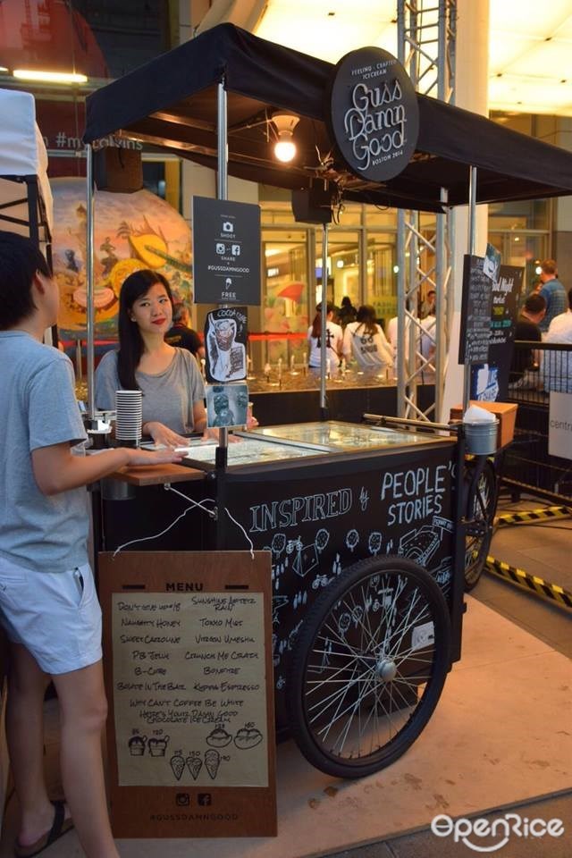 Food Night Market by Health&Cuisine (ฟู้ดไนท์ มาร์เก็ตบายเฮลท์แอนด์คูวซีน) เทศกาลอาหารอร่อยท่ามกลางหมู่ดาว ลานหน้า CentralWorld