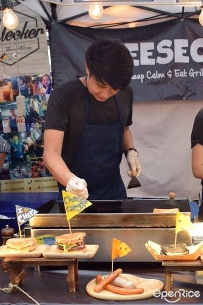 Food Night Market by Health&Cuisine (ฟู้ดไนท์ มาร์เก็ตบายเฮลท์แอนด์คูวซีน) เทศกาลอาหารอร่อยท่ามกลางหมู่ดาว ลานหน้า CentralWorld