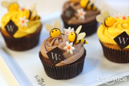 สดชื่นไปกับ Tea Mocktail และ Bumble Bee Cupcake สุดคิวท์ 2 เมนูใหม่เก๋ไก๋จาก Simply W 